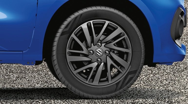 Urbane Black 15” (38.02cm) Alloy Wheels​